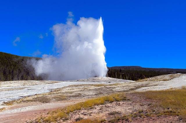 yellowstone 3 days itinerary