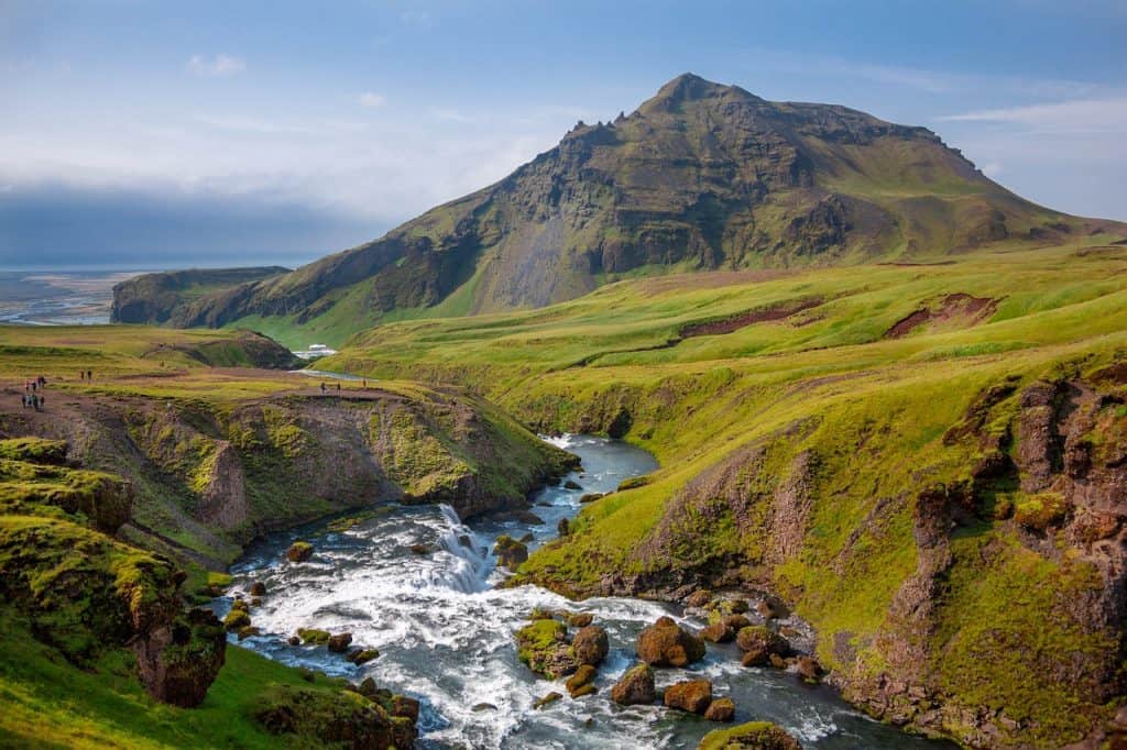 visit iceland in late may