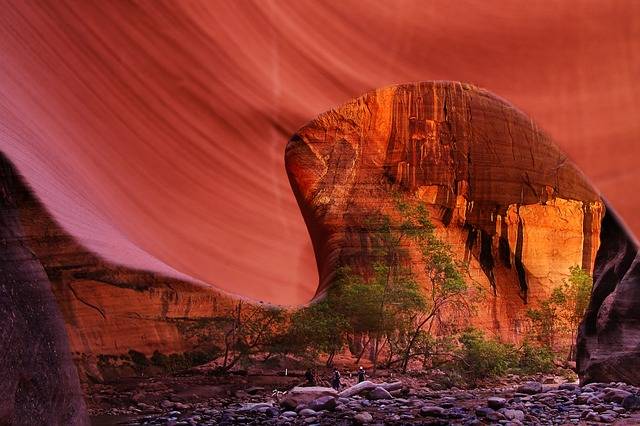 slot canyon utah 