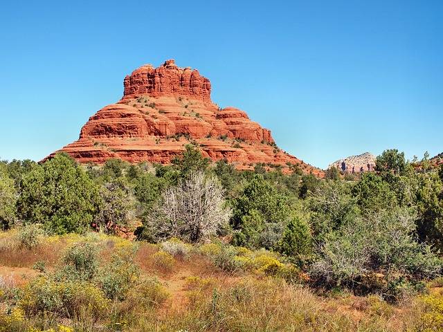 Bell Rock Sedona vortex hikes