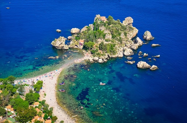 beaches in sicily beach