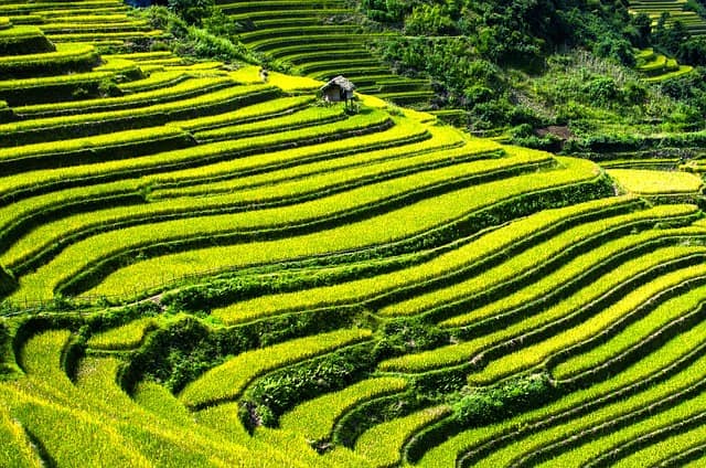 landmarks in vietnam