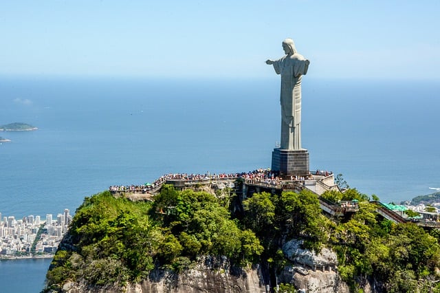 	famous south american landmarks