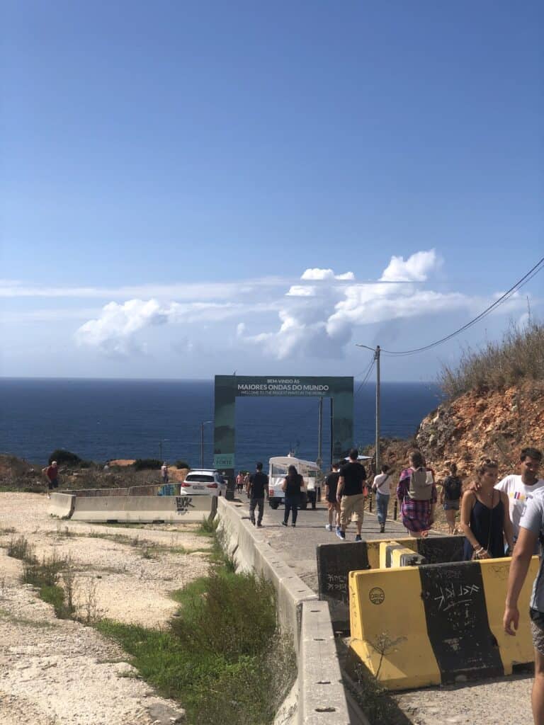 huge waves in nazare